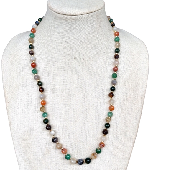 Vintage agate and Jade necklace - Picture 4 of 8